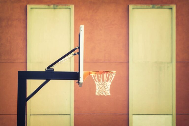 Wytrwałość i Pasja: Opowieści Odnoszących Sukcesy Drużyn w II Lidze Koszykówki